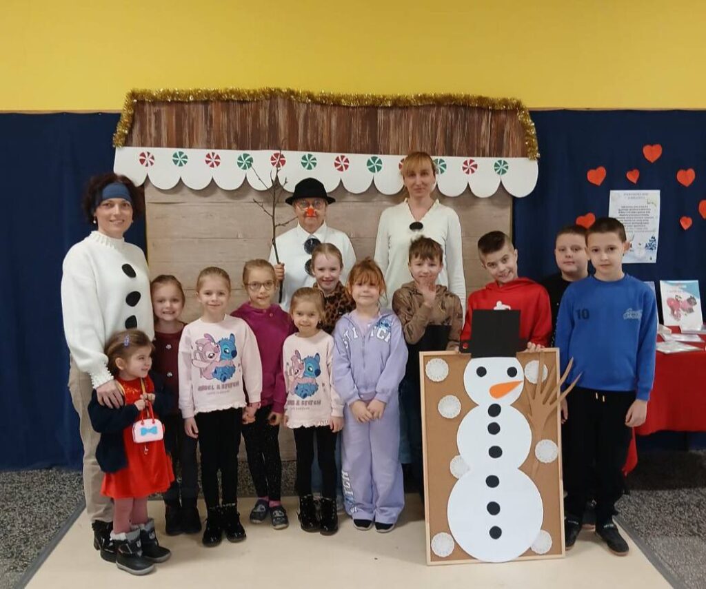 Bałwankowe spotkanie podczas ferii w filii biblioteki w Czerlejnie